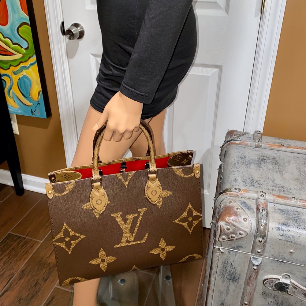 🤎🤎🤎Authentic OnTheGo MM - Picture 8 of 11